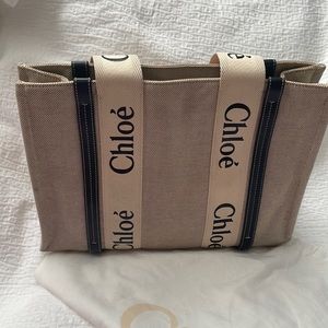 Chloé Woody Tote with black accent